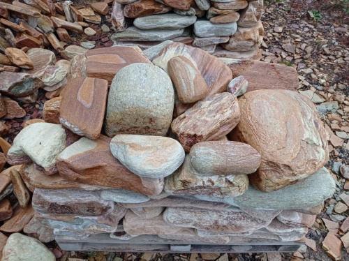 Златолит жёлтый, жёлто-зелёный глыбки и валуны для ланшафтного дизайна купить в Протвино