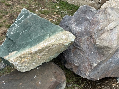 Камни для ландшафтного дизайна зелёные 10-60 килограмм купить в Протвино