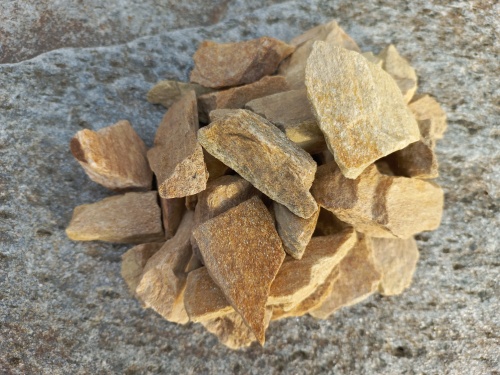 Златолит жёлтый декоративная каменная крошка купить в Протвино