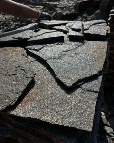 Плитняк златолит серебристый для фасада купить в Протвино