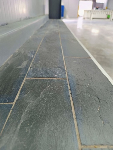 Плитка чёрная из натурального камня фасадная 30 см * 5 см, толщина 7 мм -30 мм купить в Протвино